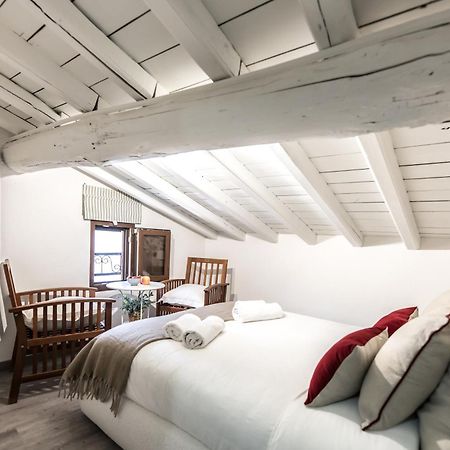 Apartamentos Rurales Los Olivos En Candelario Exteriör bild