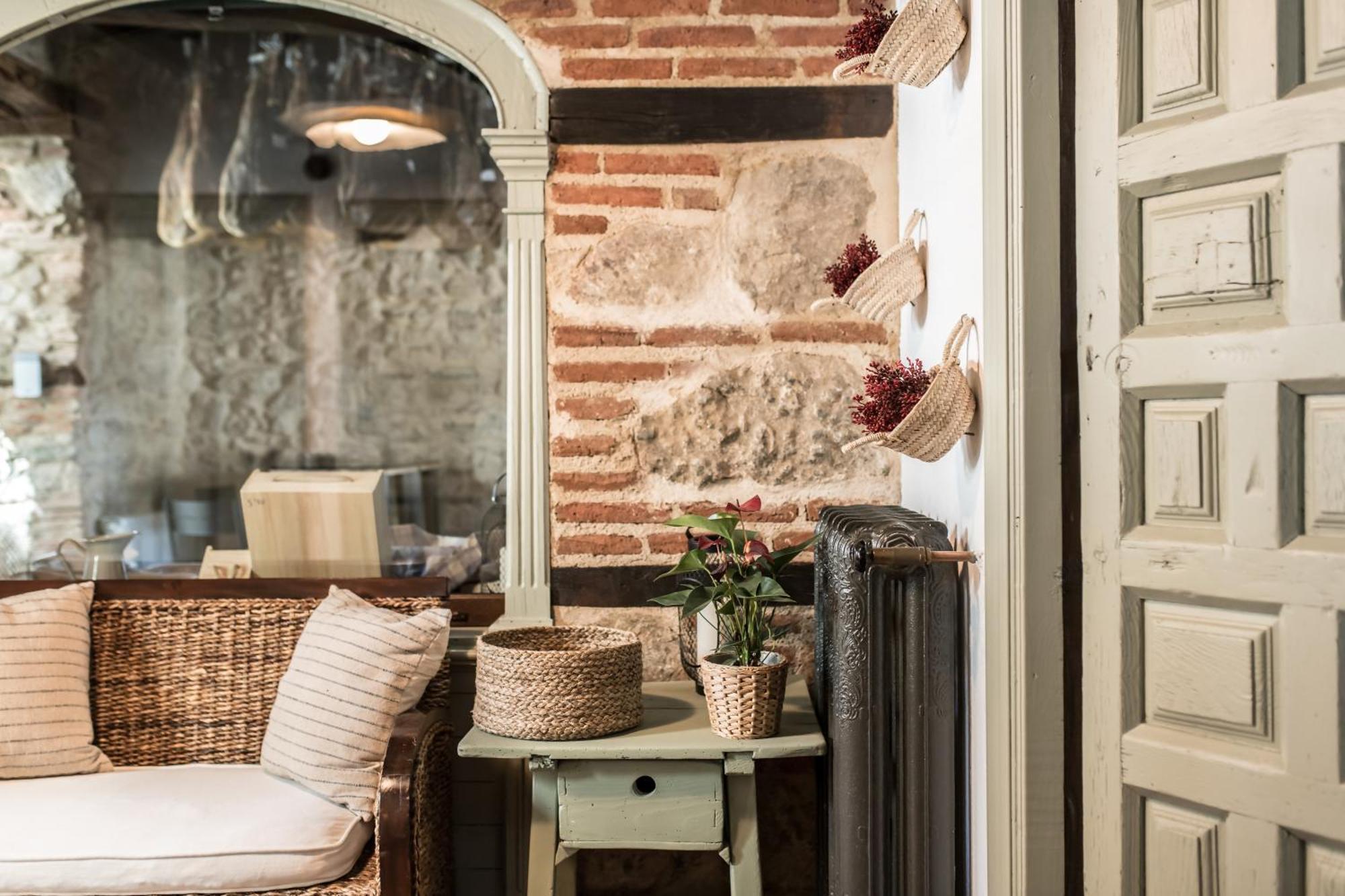 Apartamentos Rurales Los Olivos En Candelario Exteriör bild